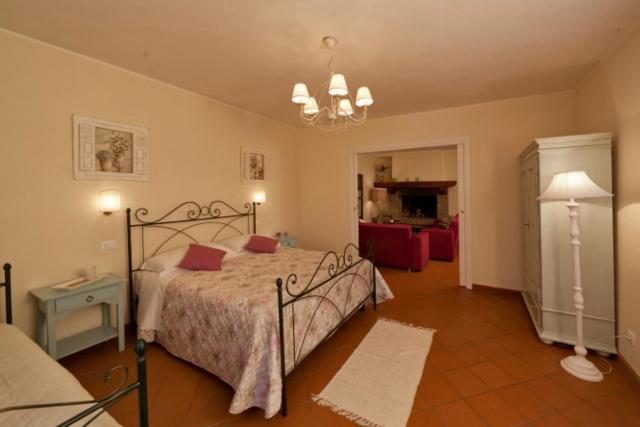 Agriturismo La Collina Delle Stelle Banzena Exterior photo